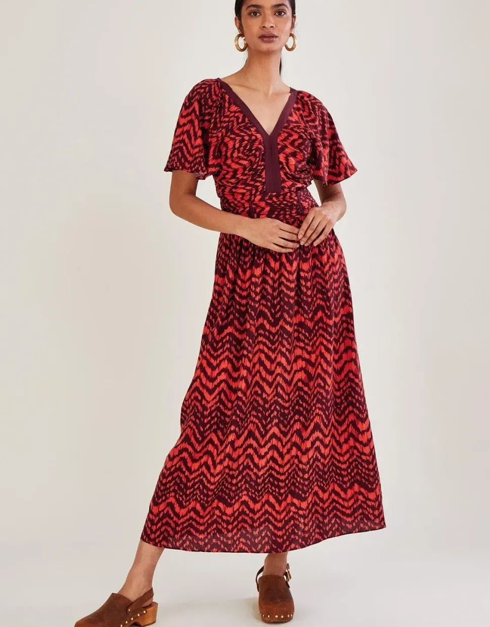 V-Neck Zig-Zag Animal Print Dress