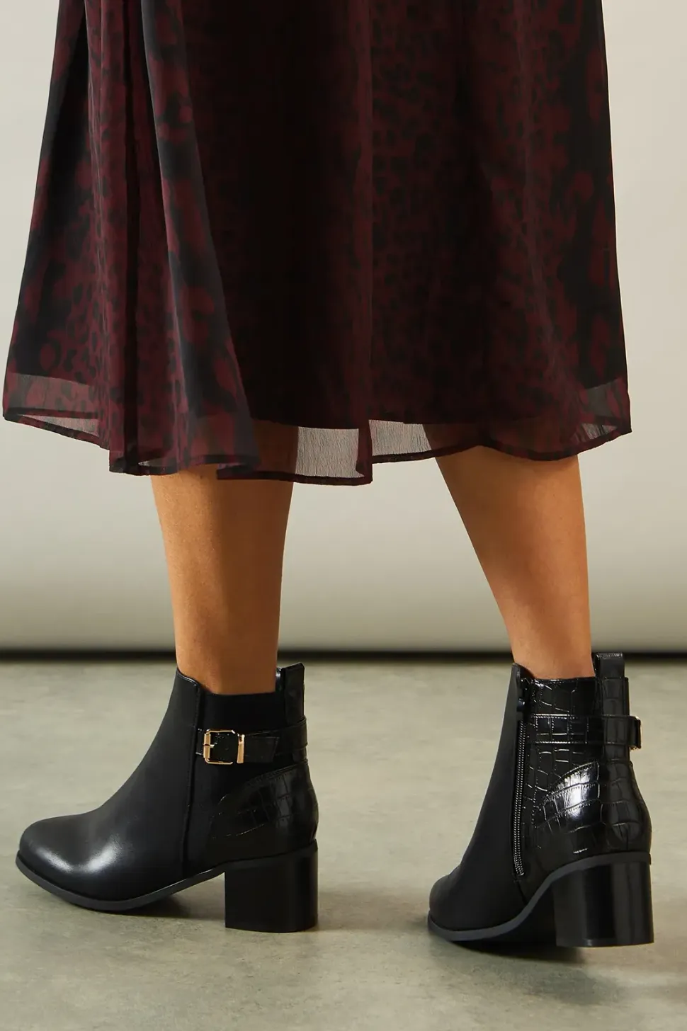 Wide Fit Apple Buckle Detail Mid Heel Ankle Boots