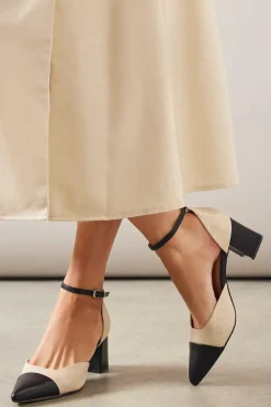 Wide Fit Dollis Pointed Two Part Toe Cap High Block Heel Court Shoes