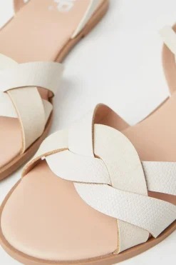Wide Fit Fara Weave Detail Flat Sandals