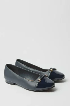 Wide Fit Lyla Snaffle Detail Toecap Flat Shoes