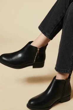 Wide Fit Maddy Side Zip Flat Boots