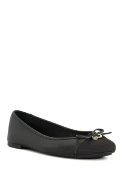 Wide Fit 'Hallo' Leather Ballet Pumps