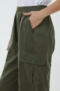 Wide Leg Cargo Trousers