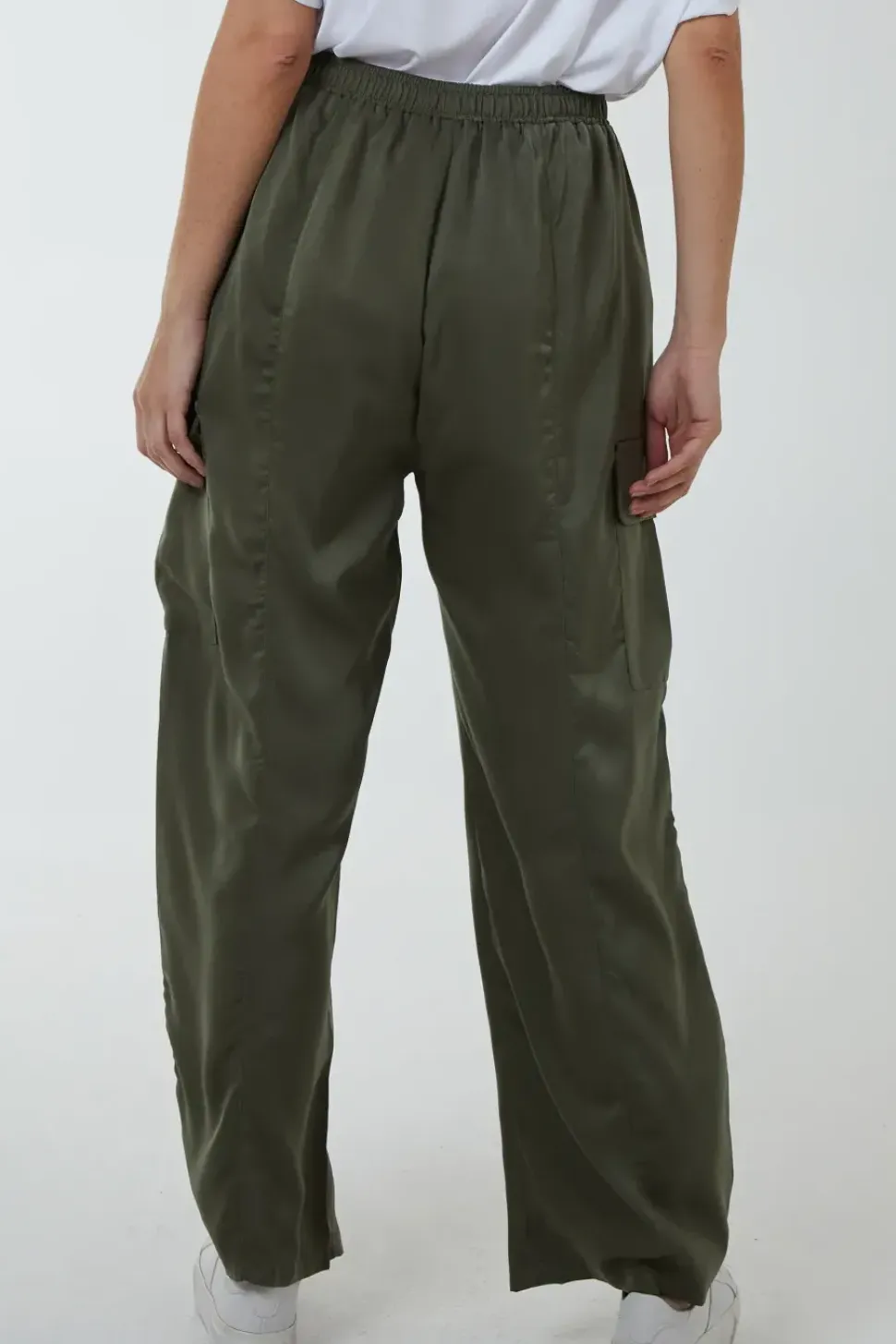 Wide Leg Cargo Trousers