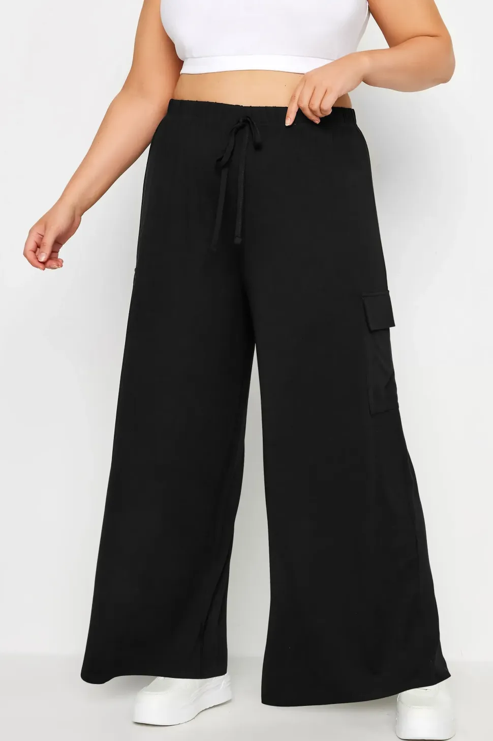 Wide Leg Cargo Trousers