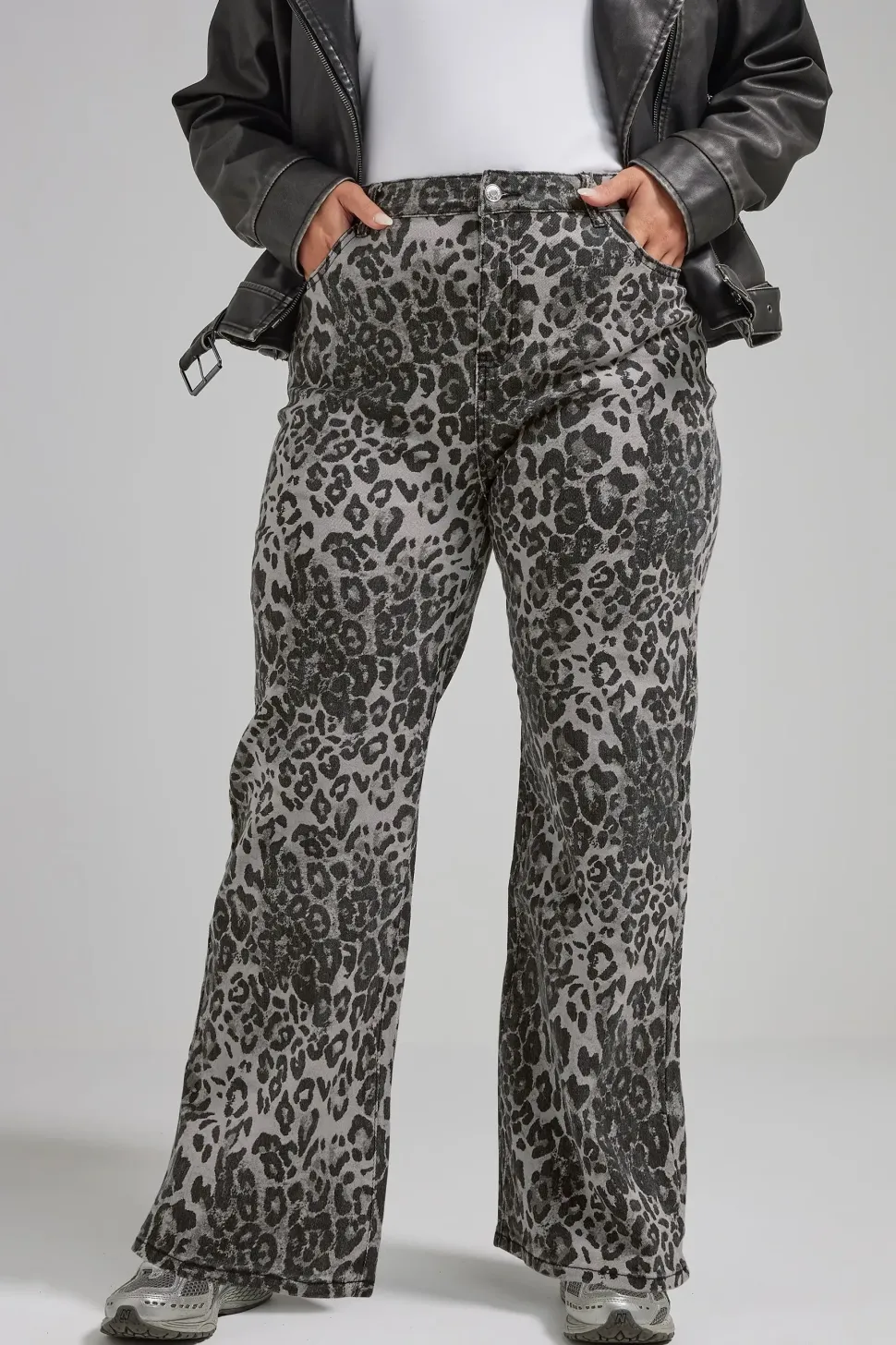 Wide Leg Jeans