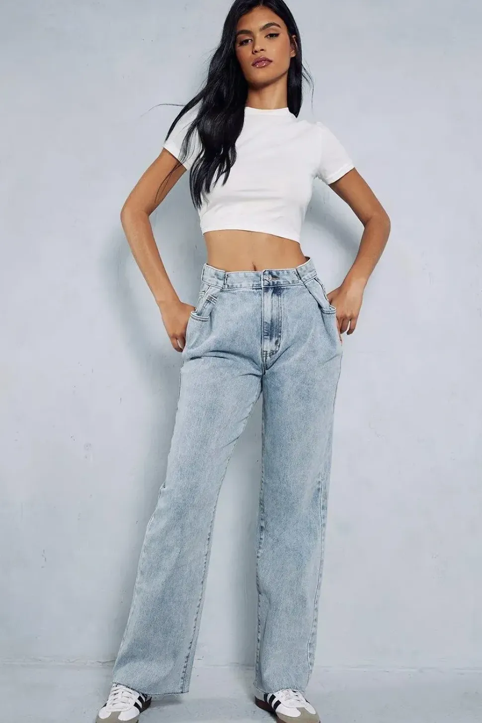 Wide Leg Pleated Waist Denim Jeans