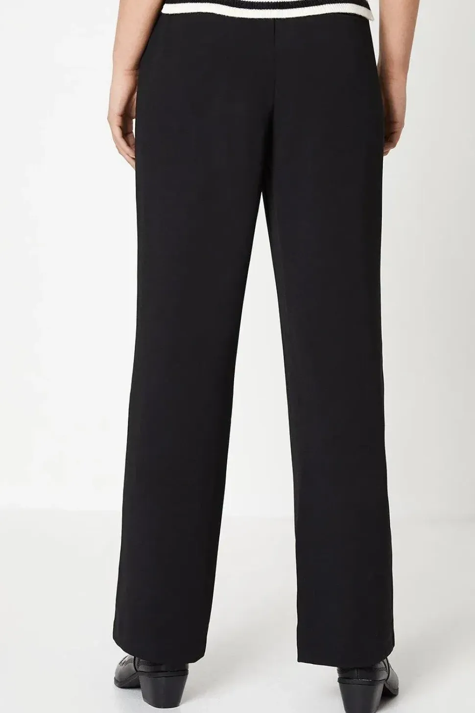 Wide Leg Relaxed Trousers