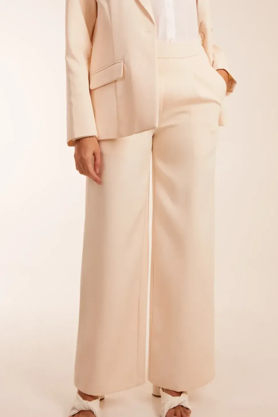 Wide Leg Suit Trousers