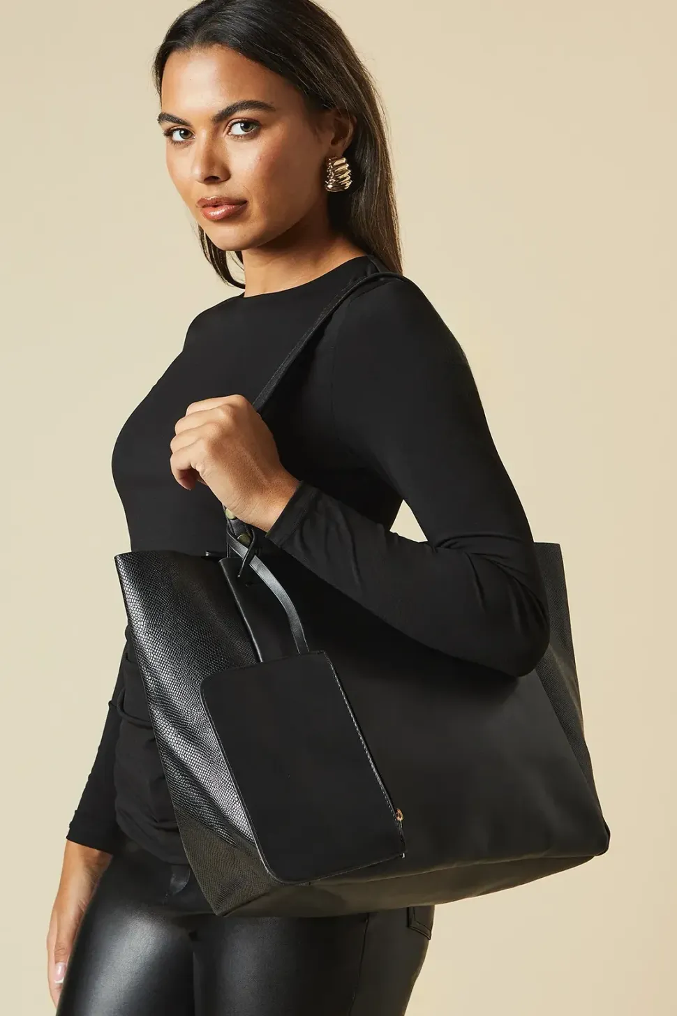 'Aimee' Leather Shoulder Bag