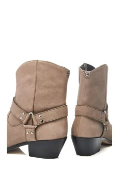 'Alexiia' Nubuck Ankle Boots