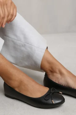 'Arleth' Slip On Flat Pumps