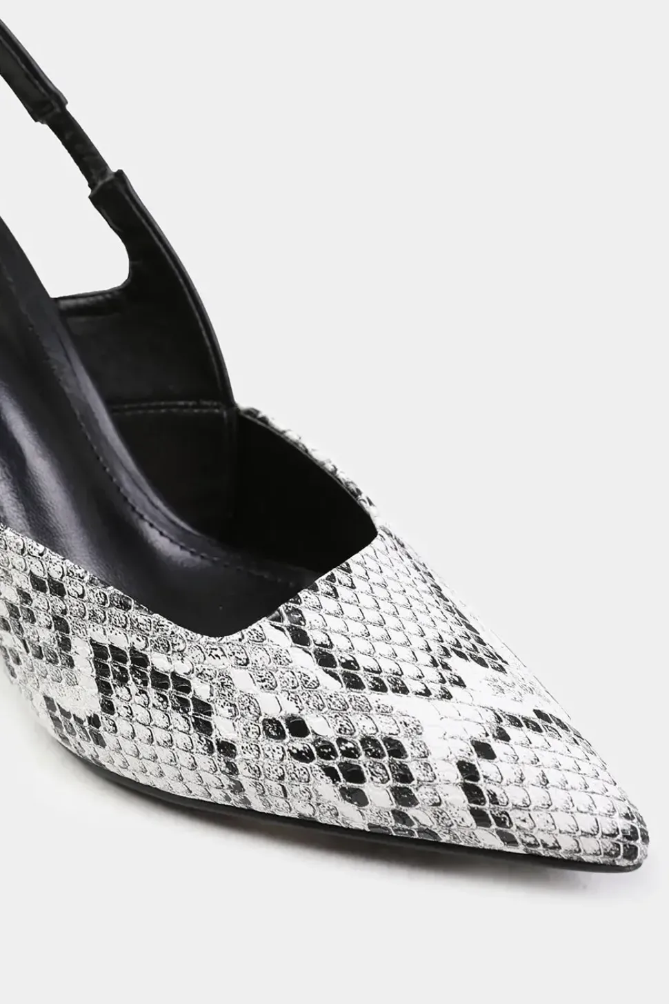 'Cairo' Pointed Toe Slingback Mid Heels