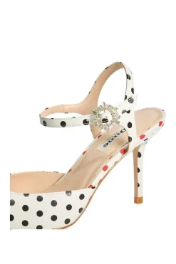 'Catwalk' Court Shoes