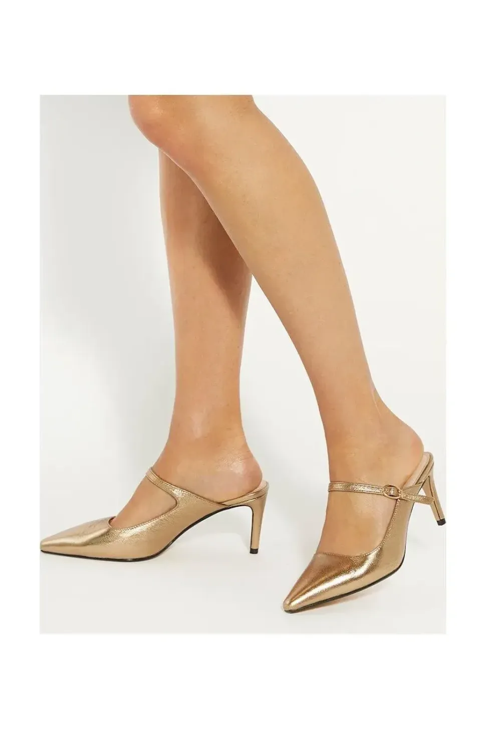 'Chronicle' Leather Court Shoes