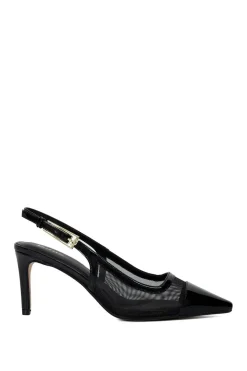 'Closed' Strappy Heels