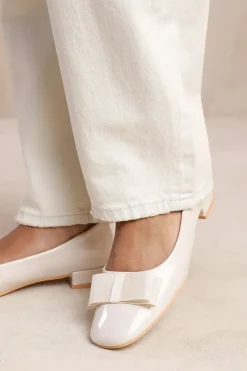 'Croatia' Wide Fit Pump With Bow Detail