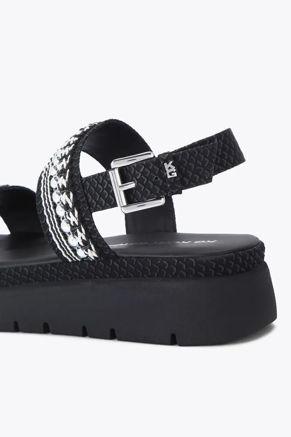 'Daisy Stud' Sandals