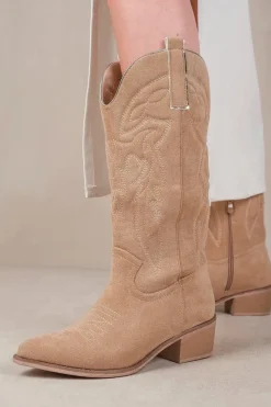 'Desert' Cowboy Boots With Self Color Embroidery And Side Zip