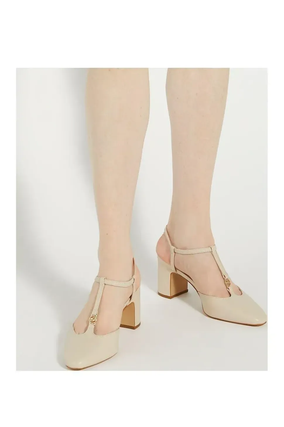 'Dominate' Leather Court Shoes