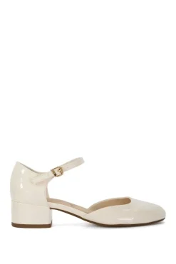 'Dominos' Court Shoes