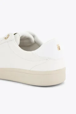 'Eliza'  Trainers