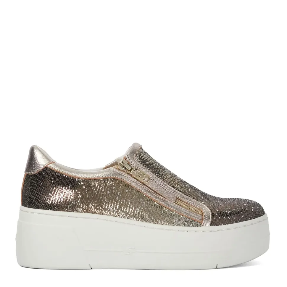'Episodic' Trainers