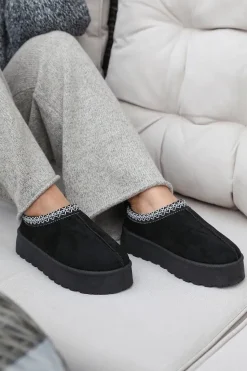 'Freeze' Flatform Embroidered Low Ankle Slipper Boots