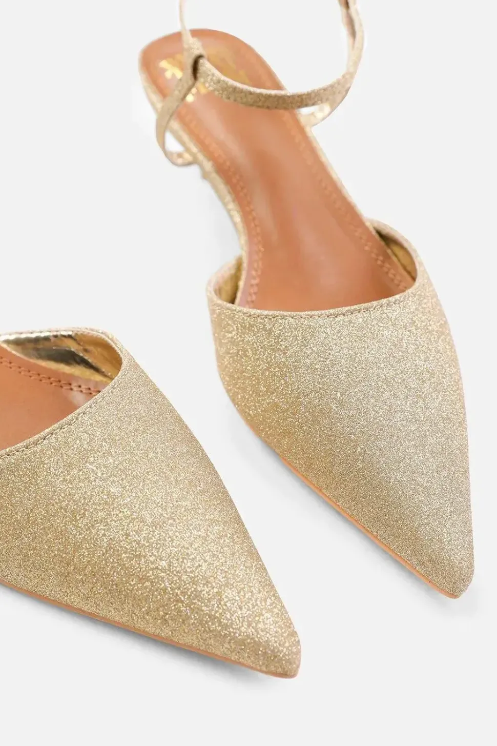 'Greece' Low Kitten Heels Pointed Toe Ankle Strap