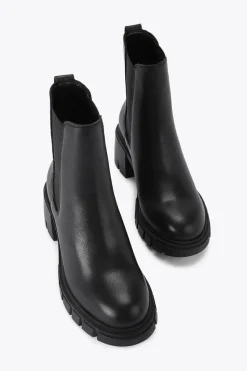 'Ignite Chelsea' Leather Boots