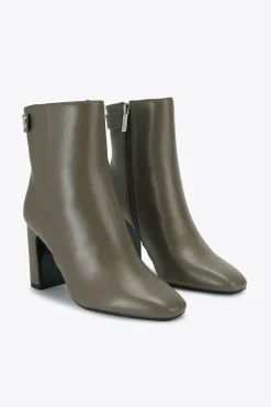 'Jackpot Ankle'  Boots