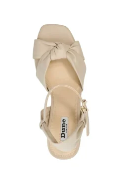 'Kaino' Leather Wedges