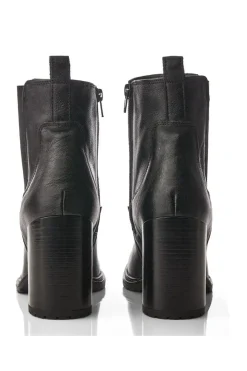 'Kayari' Leather Heeled Boots