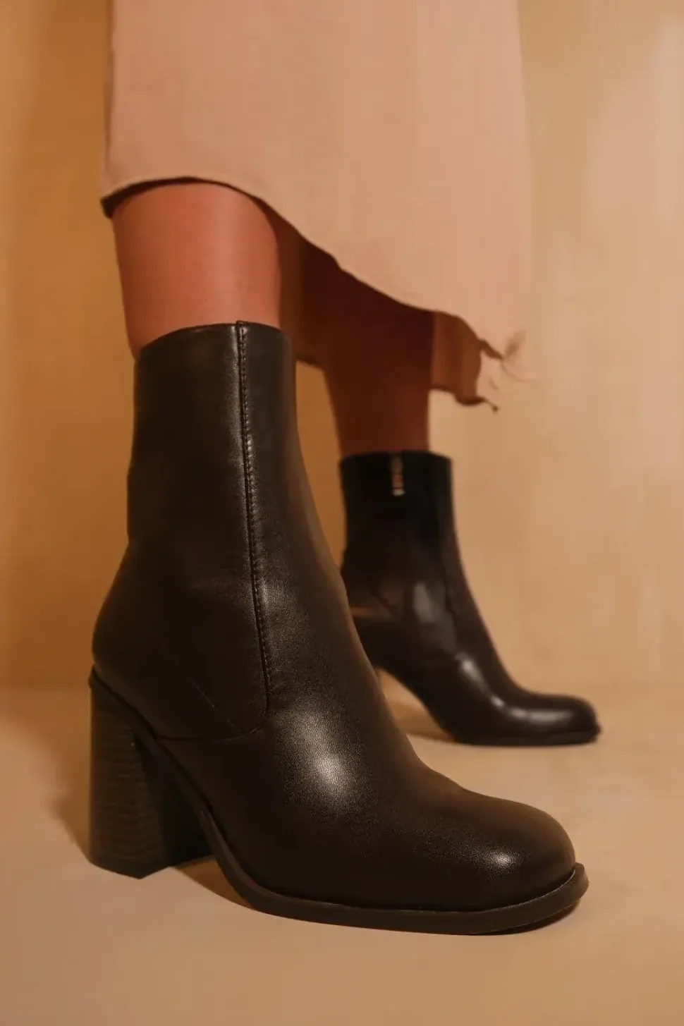 'Keisha' Block Heel Mid Calf Boots With Side Zip