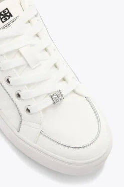 'Kingly' Trainers
