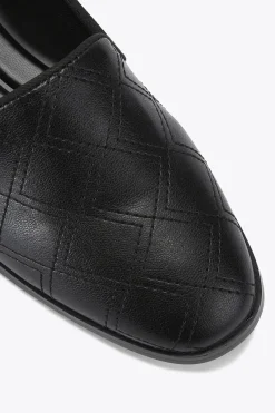 'Kingsley Loafer' Flats