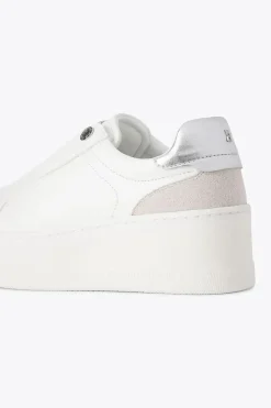'Leader Laceless' Trainers