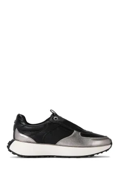 'Logan Laceless'  Trainers