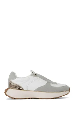 'Logan Laceless'  Trainers