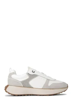 'Logan'  Trainers