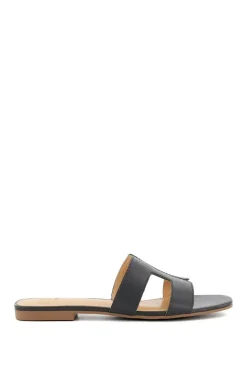 'Loopey' Leather Sandals