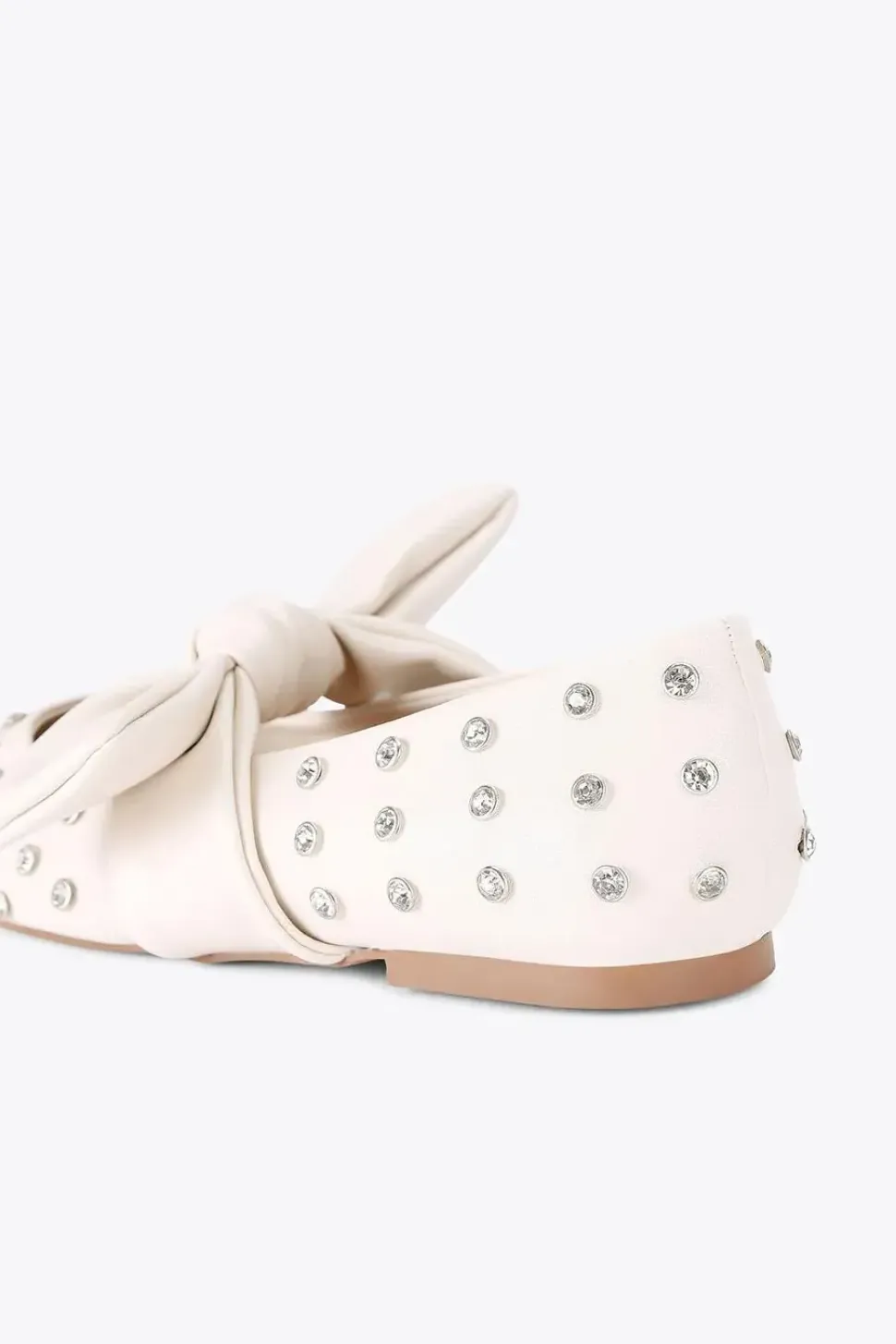 'Master Stud2' Flats