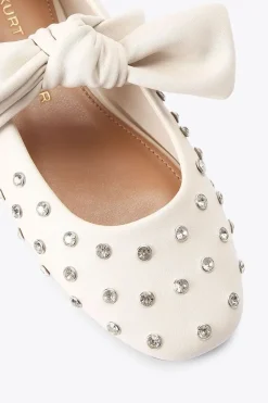 'Master Stud2' Flats