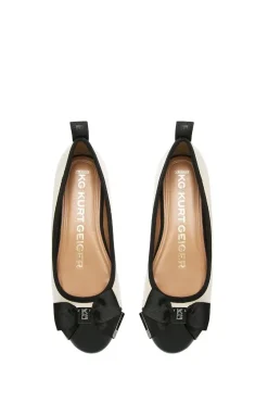 'Megan'  Flats