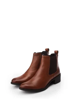 'Millia' Leather Chelsea Boots