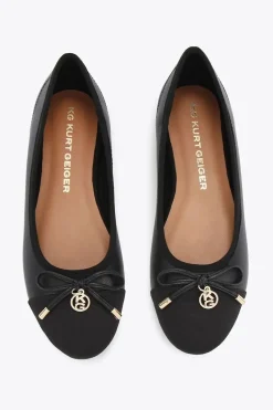 'Mindy2'  Flats