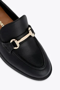 'Missie2'  Flats