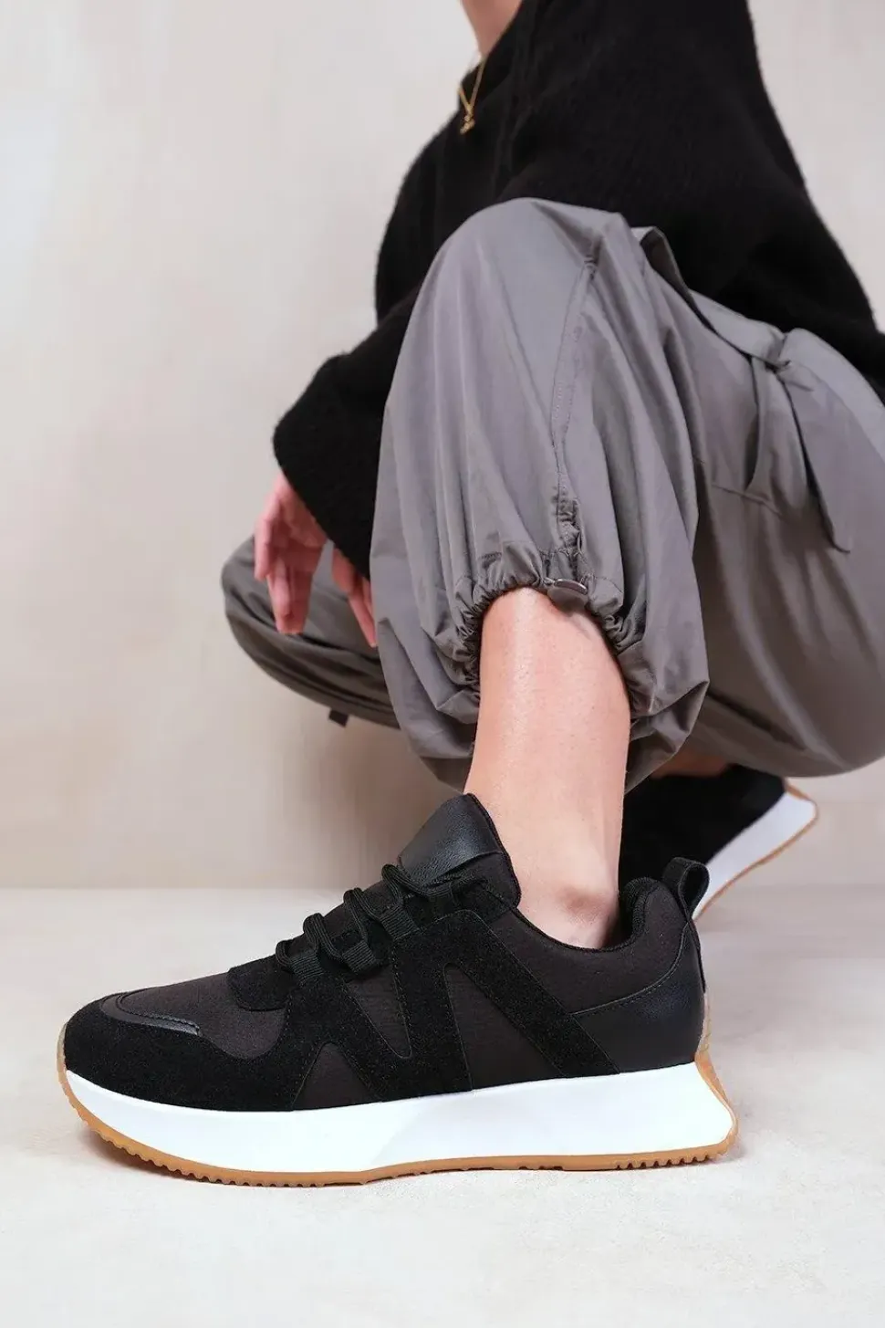 'Momentum' Runner Sneaker Trainers With Suede Detail