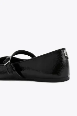 'Nina' Flats